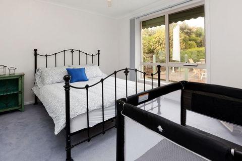 DROMANA BAY VIEWS - DROMANA - Kingaroy Accommodation 2