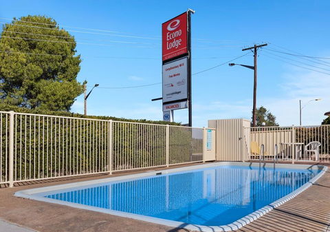 Econo Lodge Alabaster - Cowra - Kingaroy Accommodation 3