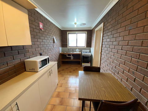 Econo Lodge Lilydale - Kingaroy Accommodation 1