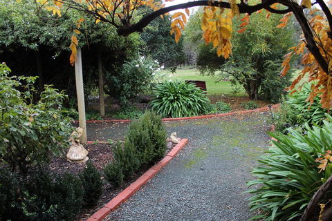 Elinike Guest Cottages - Kingaroy Accommodation 2