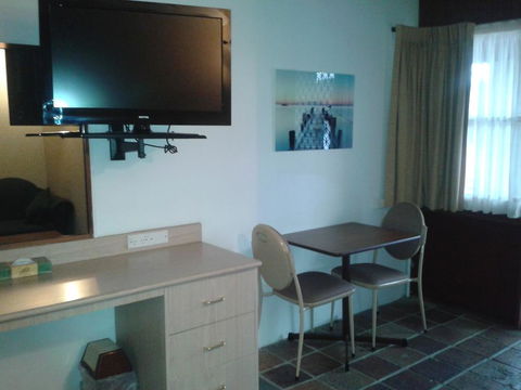 Elsinor Motor Lodge - Kingaroy Accommodation 2