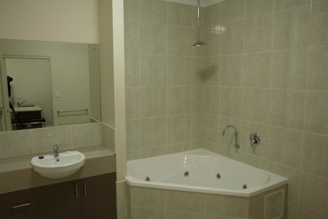 Emerald Inn - Kingaroy Accommodation 3