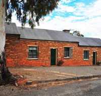 Emma Tiver Heritage Cottage - Kingaroy Accommodation