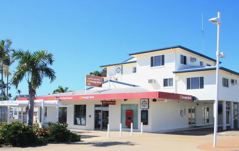 Endeavour Inn Emu Park - Kingaroy Accommodation 3