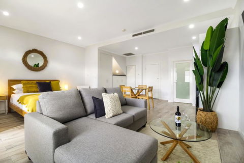 Enjoy Bayside Life At Stylish Studio Close To City - Kingaroy Accommodation 0