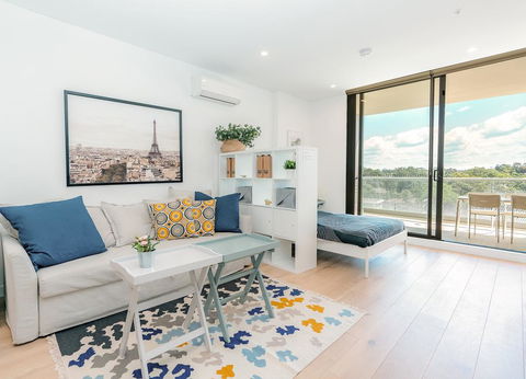 EP22-Brand New Modern Studio In Epping - Kingaroy Accommodation 1