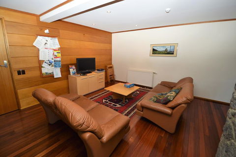 Eremo Lodge 2 - Kingaroy Accommodation 3