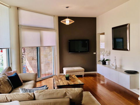 Exclusive Anglesea River Beach Apartment - Kingaroy Accommodation 0