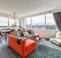 Exquisite 2 bed apartment with beach  city views - Kingaroy Accommodation