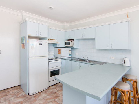 Fairholme 8, Perfect Lakefront Position - Kingaroy Accommodation 1