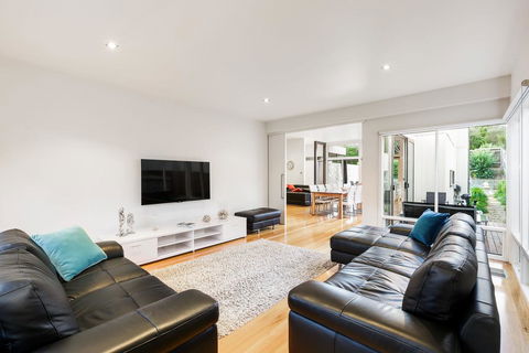 FAIRSEA RETREAT - RYE - Kingaroy Accommodation 1