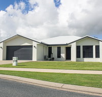 Family Friendly Holiday Home - Kingaroy Accommodation