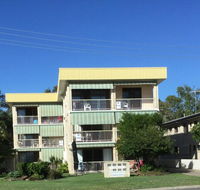 First Floor Unit with waterviews from your balcony - Kingaroy Accommodation