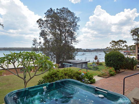 Fishing Point Shores - Kingaroy Accommodation 0