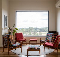 Five Bed Five Bath Five Star View - 2 Mins to CBD - Wentworth Estate - Kingaroy Accommodation