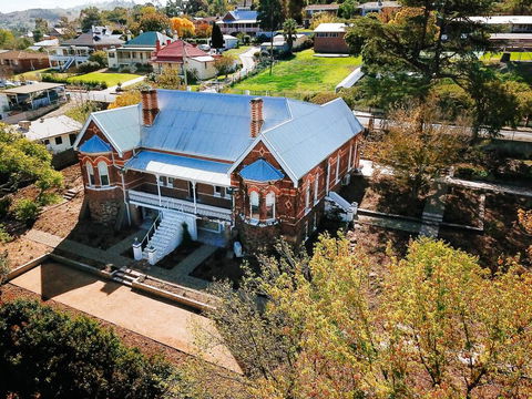 Flash Jacks Of Gundagai - Kingaroy Accommodation 0