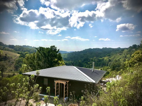 Fletchers Ridge Brand New Luxury Guest House - Kingaroy Accommodation 0