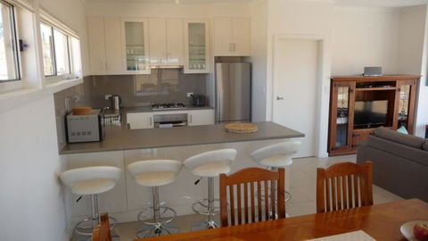 Fleurieu Coastal Retreat - Lot 150 Myponga Beach Road - Kingaroy Accommodation 3