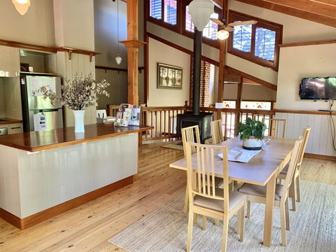 Floraison Red Hill - Kingaroy Accommodation 1
