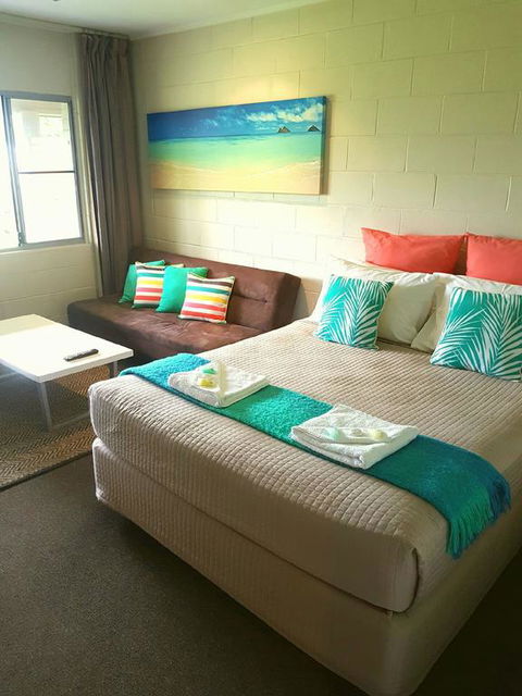 Forrest Beach Hotel/motel - Kingaroy Accommodation 3