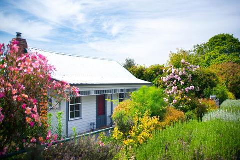 Fortuna Cottage - Kingaroy Accommodation 1
