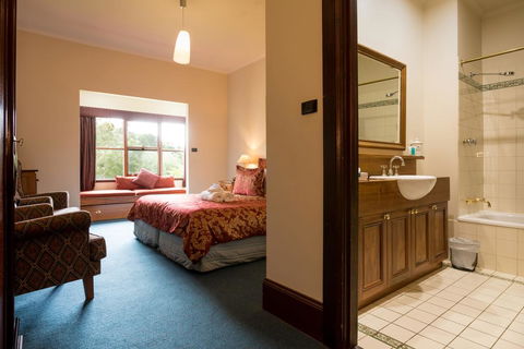 Franklin Manor - Kingaroy Accommodation 1