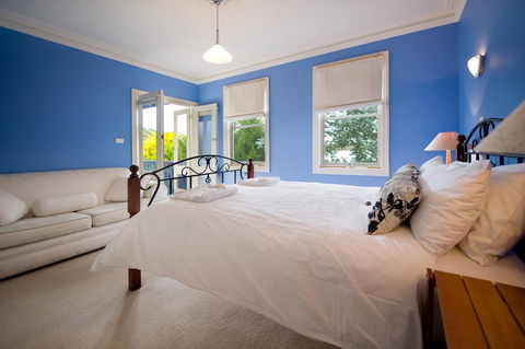 French Doors - Kingaroy Accommodation 3
