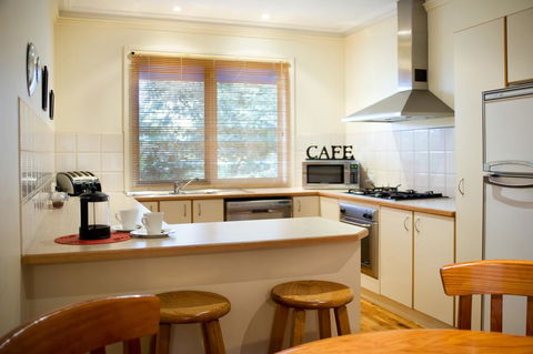 French Doors - Kingaroy Accommodation 2