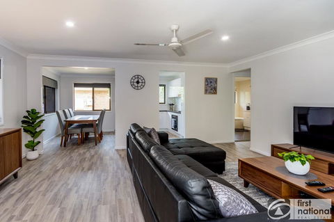 Freshly Revovated Dog Friendly House Walking Distance To Waterfront! - Kingaroy Accommodation 1