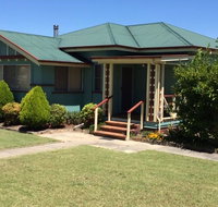 FROGGIES HOLIDAY HOUSE - Kingaroy Accommodation