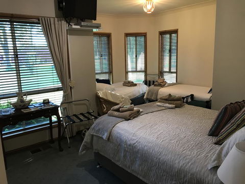 Fullcircle Farm - Kingaroy Accommodation 3