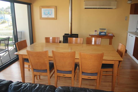 Gabbadah Beach House - Kingaroy Accommodation 3