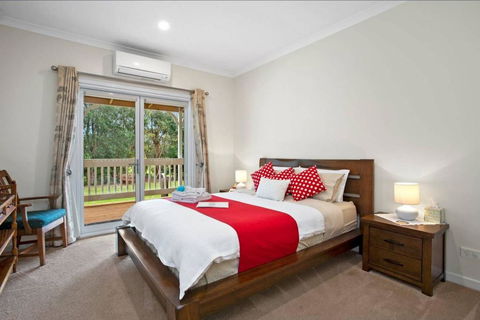 GALBRAITH BEACH STUDIO 3 - Kingaroy Accommodation 0