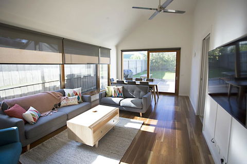 GALWAY COTTAGE - Kingaroy Accommodation 0