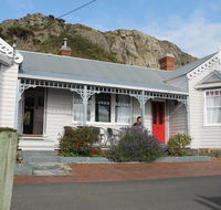 Gardenia House - Kingaroy Accommodation