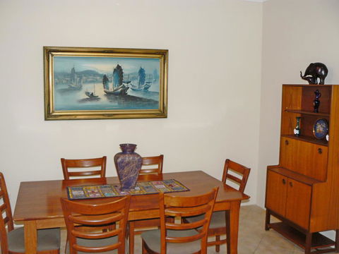 Geraldton Luxury Retreat 2 - Kingaroy Accommodation 2