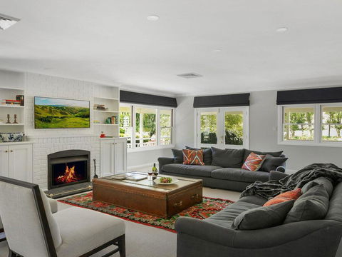 Gerron Park - Country Luxe, Tennis Court And Pool - Kingaroy Accommodation 1