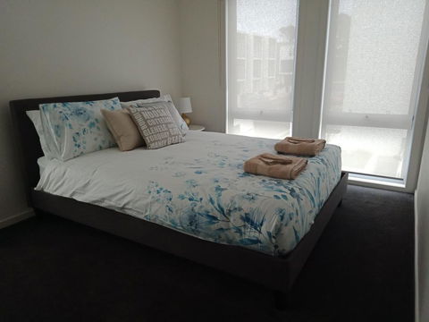 Getaway On Barkly, Sleeps 10 - Kingaroy Accommodation 2