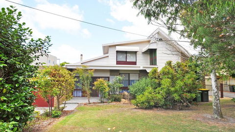 GETAWAY ON GARDEN - FREE WIFI - PET FRIENDLY (OUTSIDE ONLY) - Kingaroy Accommodation 0