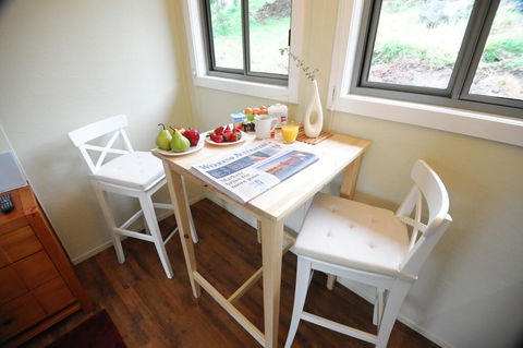 Gisborne Peak Winery Cottages - Kingaroy Accommodation 2