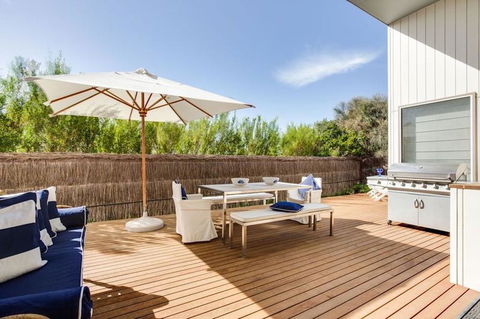 Glamour On Gulls - Kingaroy Accommodation 3