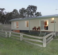 Glenview Alpaca Farm - Kingaroy Accommodation