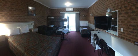 Glider City Motel Benalla - Kingaroy Accommodation 1