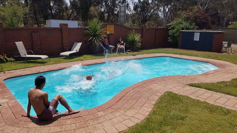 Golden Country Motel And Caravan Park - Kingaroy Accommodation 1