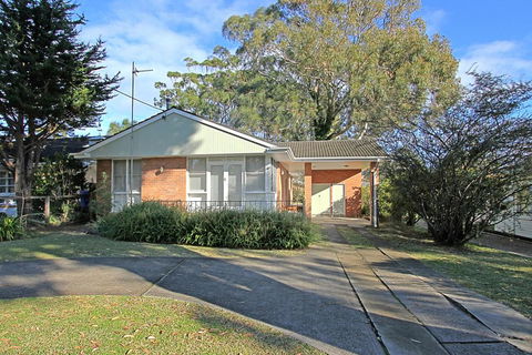 GOLF 39 MOLLYMOOK BEACH - Kingaroy Accommodation 3