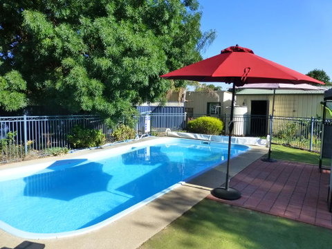 Golfers Retreat Motel - Kingaroy Accommodation 1