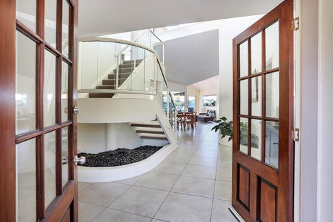 Gone Fishin' - Noosa Waters - Kingaroy Accommodation 2