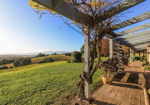 GRACEDALE HILLS HOMESTEAD - Kingaroy Accommodation 0
