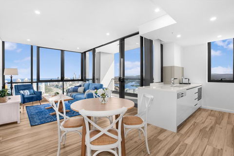 Grand Beach Views In 2-Bed Apartment With Balcony - Kingaroy Accommodation 0