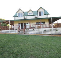 Grey Goose  Smiths - Kingaroy Accommodation